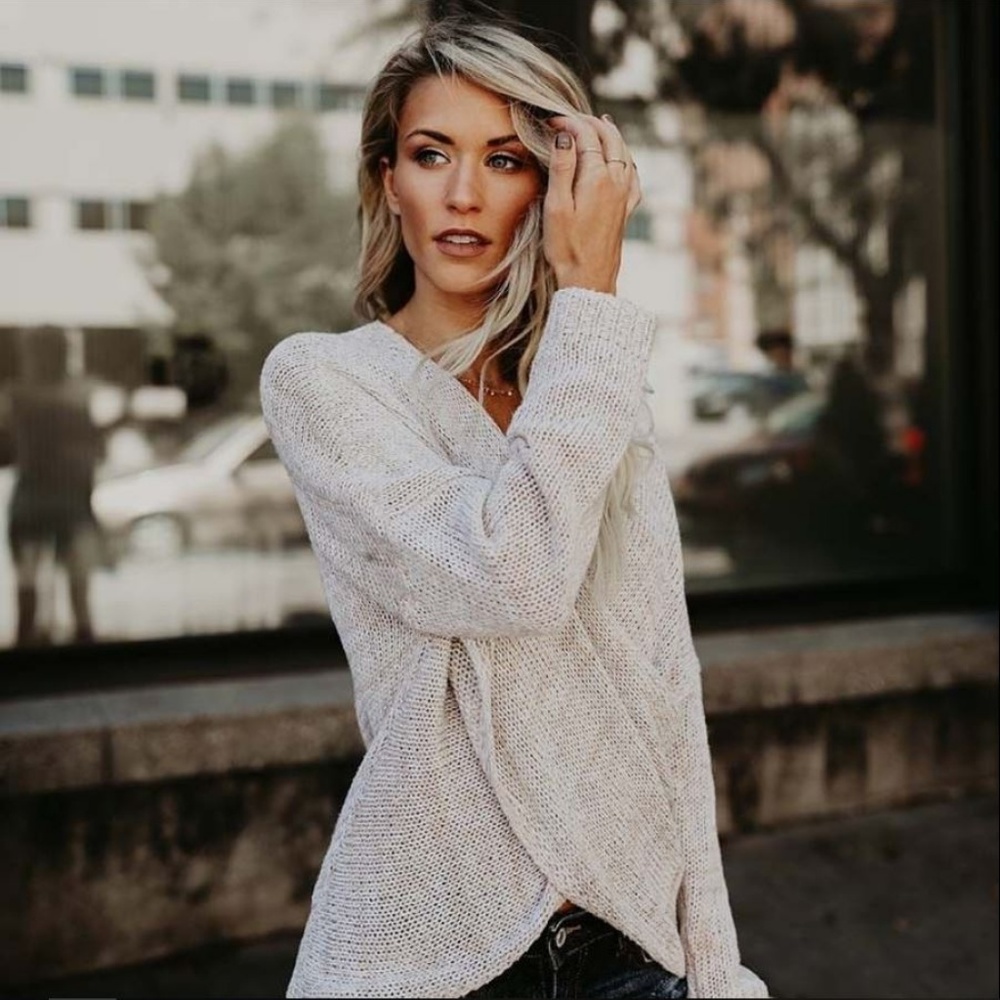 LAST ONE! V Neck Criss Cross Knit Pullover Sweater - Picture 2 of 8
